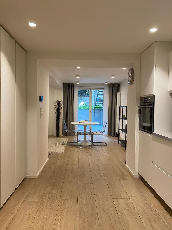 Amazing Flat In Front Of Bois De La Cambre Lägenhet Bryssel Exteriör bild